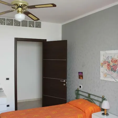 Aurora's House بيت ضيافة